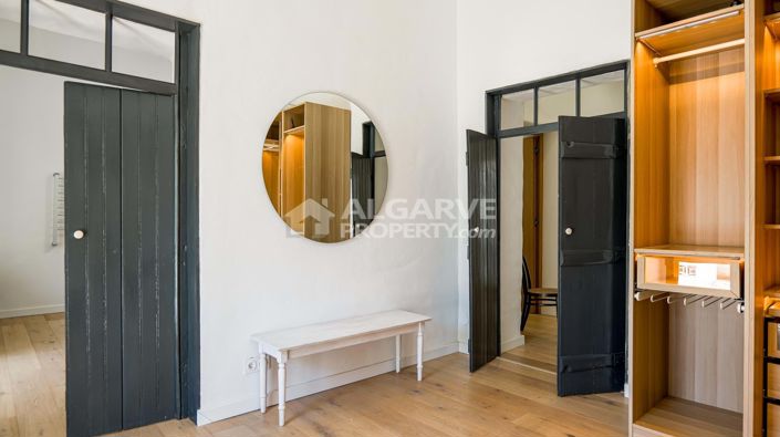 Image No.20-Villa for sale