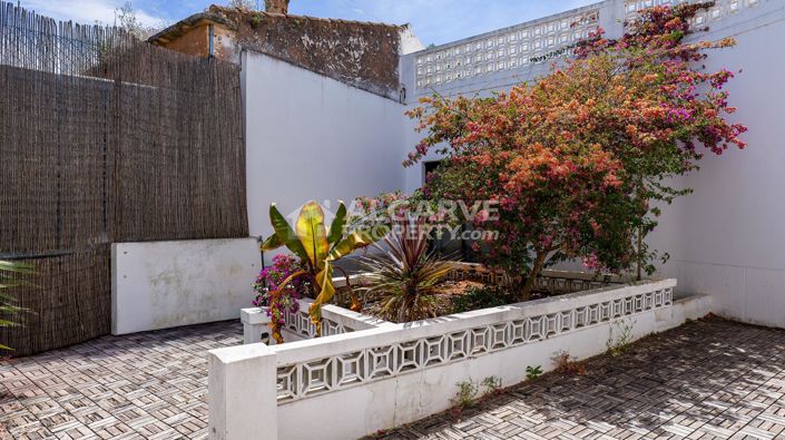 Image No.26-5 Bed Villa for sale