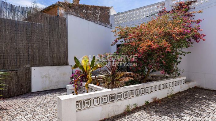 Image No.28-Villa for sale
