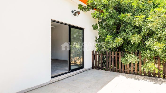 Image No.30-Villa for sale