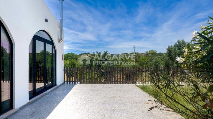 Image No.6-Villa for sale