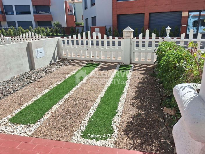 Image No.4-2 Bed Villa for sale