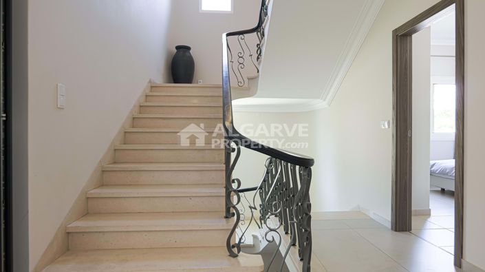 Image No.24-5 Bed Villa for sale