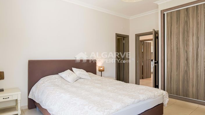Image No.35-5 Bed Villa for sale