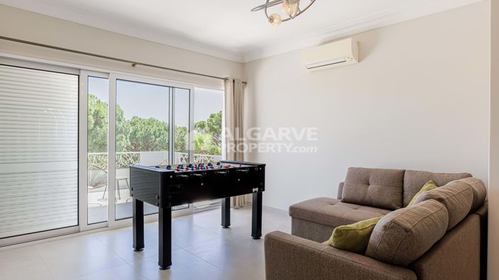 Image No.46-5 Bed Villa for sale