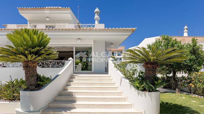 Image No.49-5 Bed Villa for sale