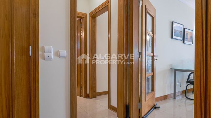 Image No.20-1 Bed Apartment for sale