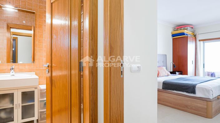 Image No.21-1 Bed Apartment for sale