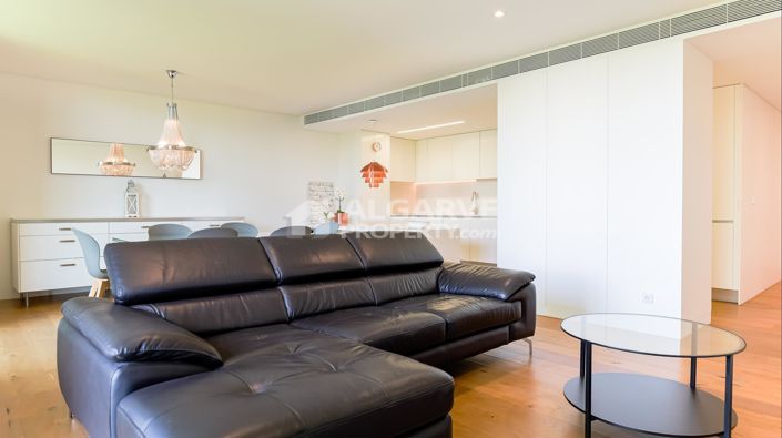 Image No.12-2 Bed Apartment for sale