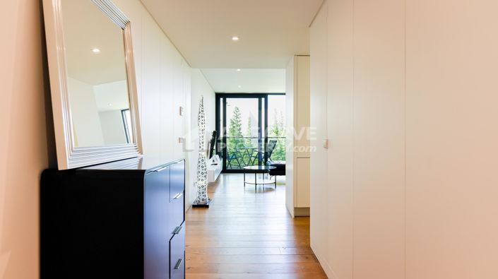 Image No.15-2 Bed Apartment for sale