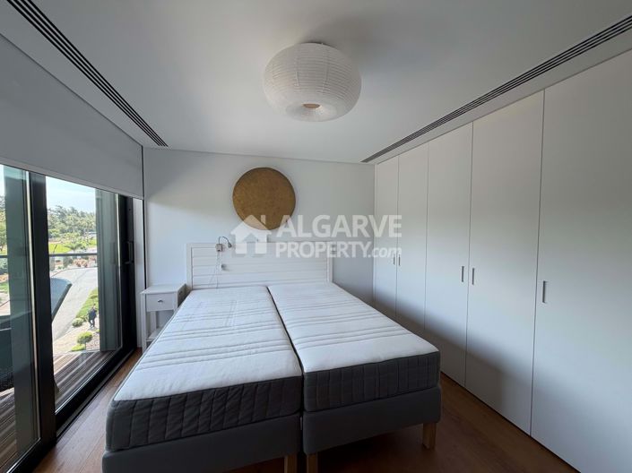 Image No.21-2 Bed Apartment for sale