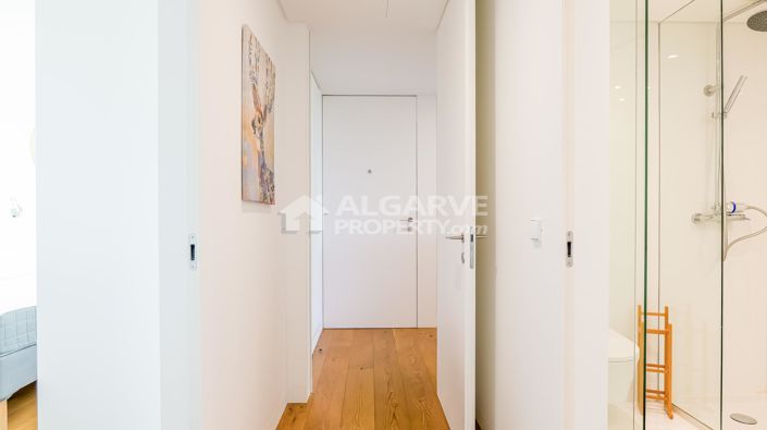 Image No.23-2 Bed Apartment for sale
