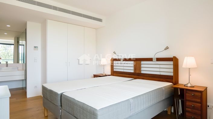 Image No.24-2 Bed Apartment for sale