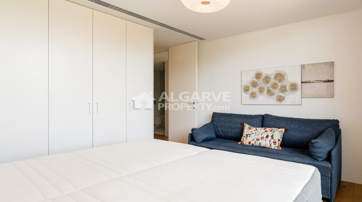 Image No.27-2 Bed Apartment for sale