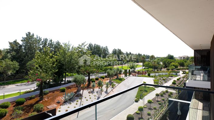Image No.37-2 Bed Apartment for sale