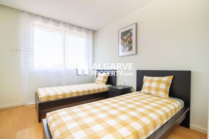 Image No.19-2 Bed Apartment for sale
