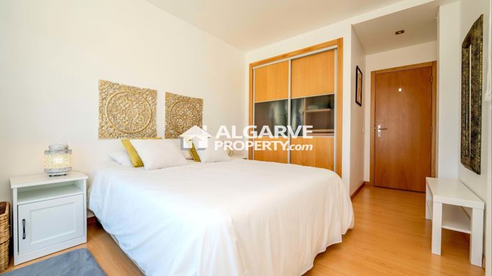 Image No.9-3 Bed Apartment for sale