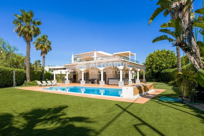 Image No.7-Villa de 5 chambres à vendre à Loule