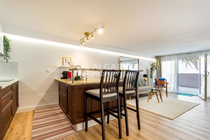 Image No.20-5 Bed Villa for sale