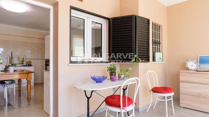 Image No.17-6 Bed Villa for sale