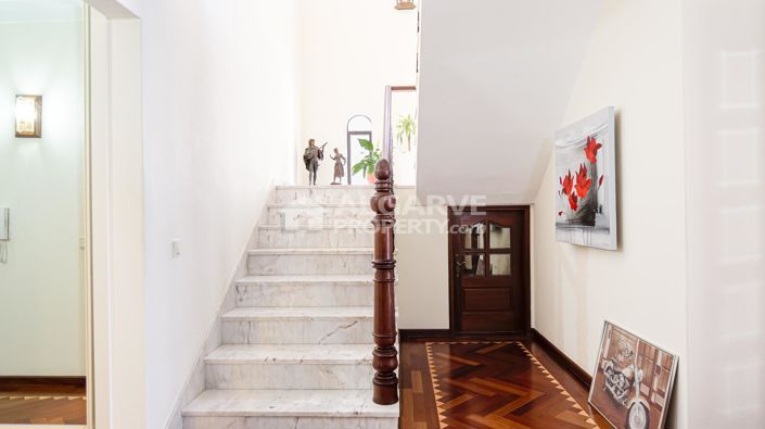 Image No.23-6 Bed Villa for sale