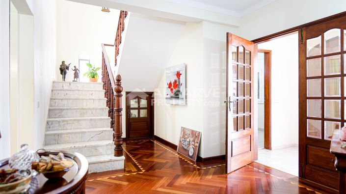 Image No.24-6 Bed Villa for sale