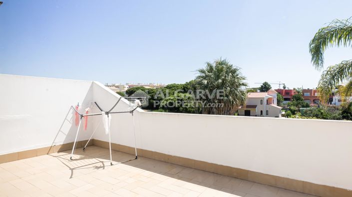 Image No.30-6 Bed Villa for sale