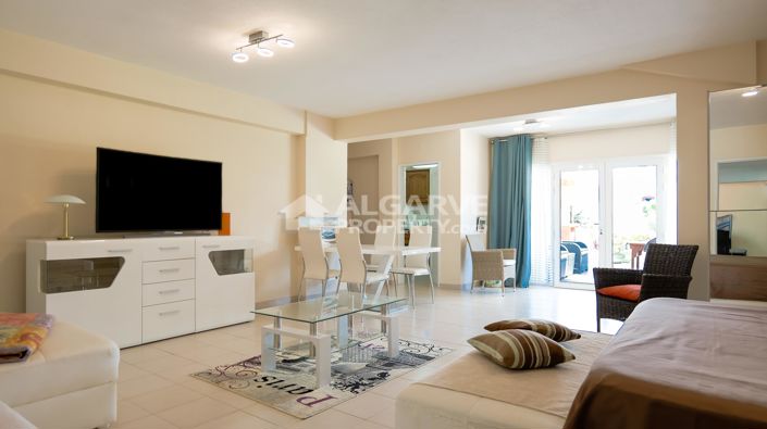 Image No.48-6 Bed Villa for sale