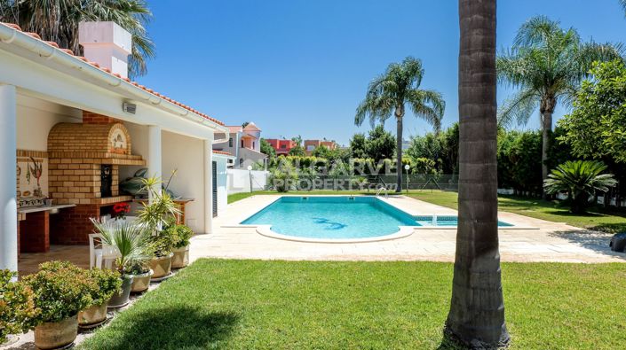 Image No.51-6 Bed Villa for sale