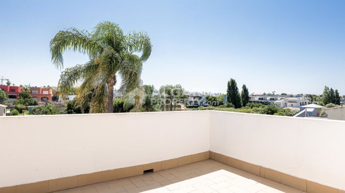 Image No.56-6 Bed Villa for sale