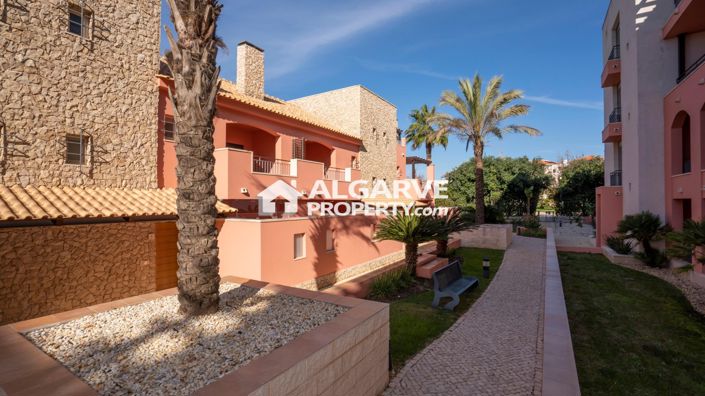 Image No.26-2 Bed Apartment for sale