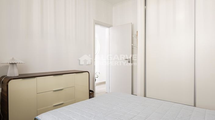 Image No.14-3 Bed Villa for sale