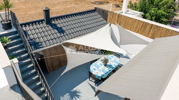 Image No.25-3 Bed Villa for sale