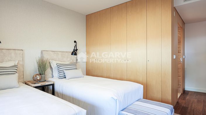 Image No.21-5 Bed Villa for sale