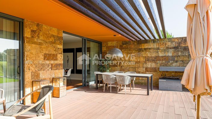 Image No.36-5 Bed Villa for sale