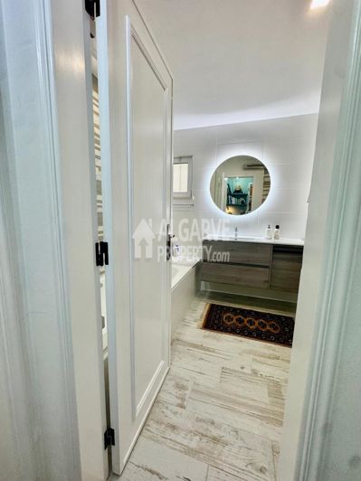 Image No.36-3 Bed Apartment for sale