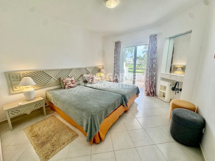 Image No.23-2 Bed Apartment for sale