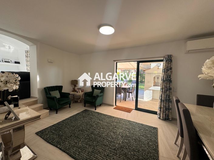 Image No.3-3 Bed Townhouse for sale