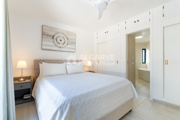 Image No.5-3 Bed Townhouse for sale