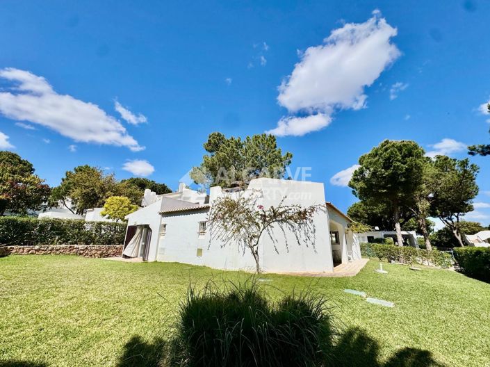 Image No.40-3 Bed Villa for sale