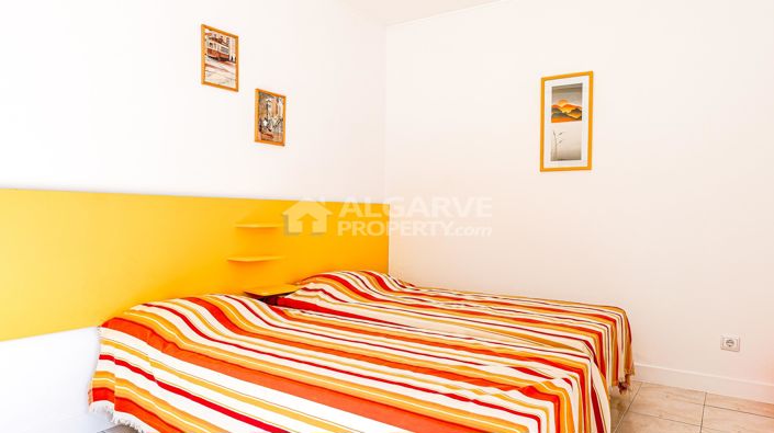 Image No.18-3 Bed Townhouse for sale