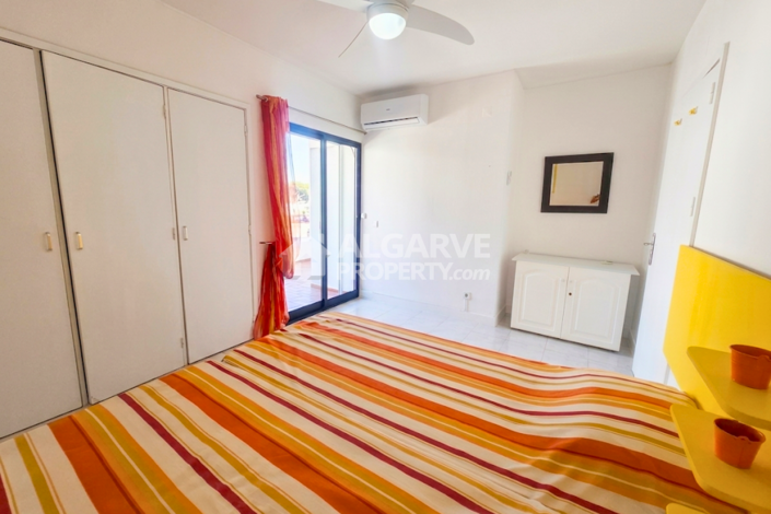Image No.20-3 Bed Townhouse for sale