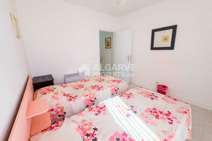 Image No.26-3 Bed Townhouse for sale