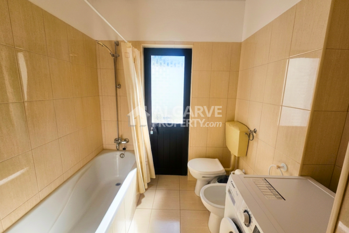 Image No.29-3 Bed Townhouse for sale