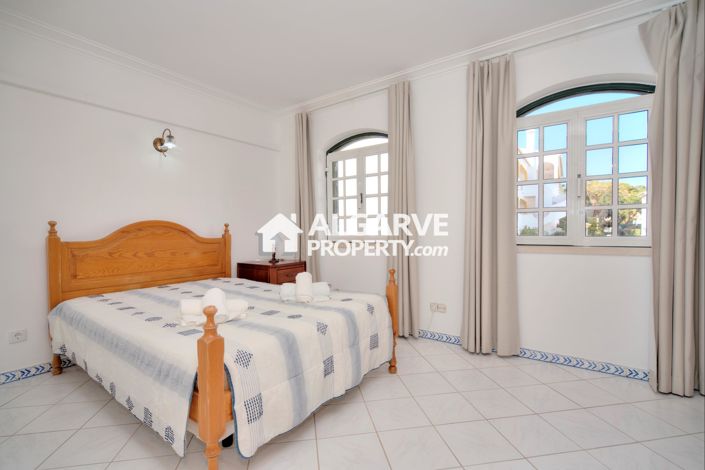 Image No.3-2 Bed Villa for sale