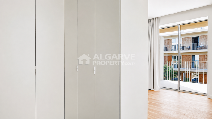 Image No.21-2 Bed Apartment for sale