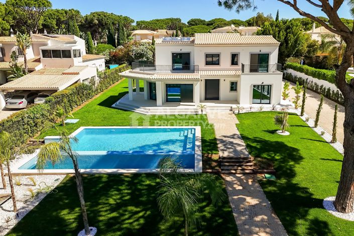 Image No.37-Villa de 4 chambres à vendre à Vilamoura