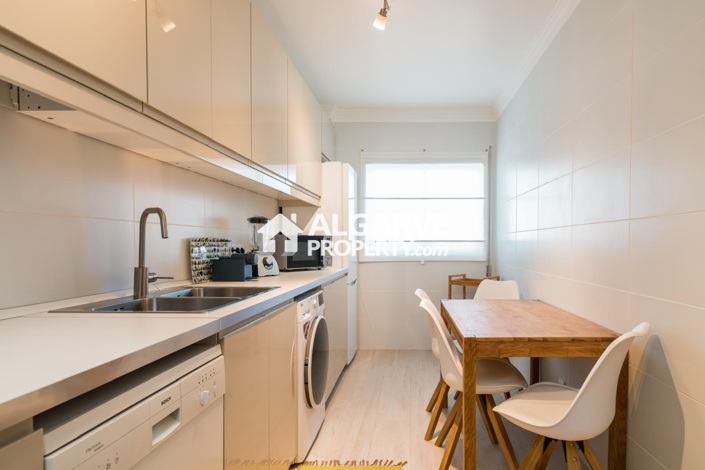 Image No.3-3 Bed Apartment for sale