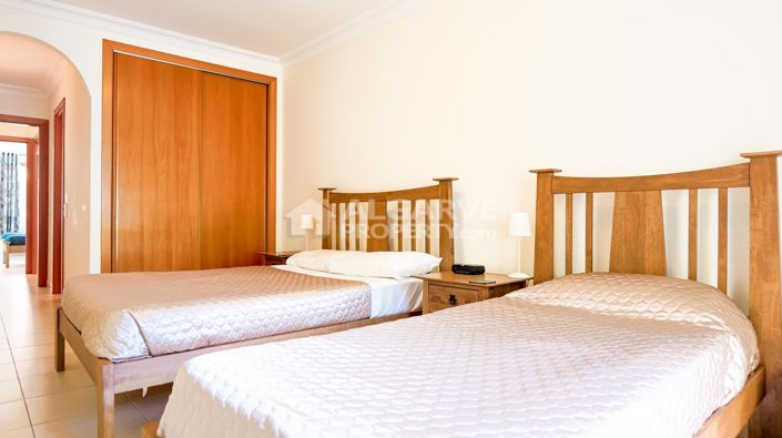 Image No.21-2 Bed Apartment for sale