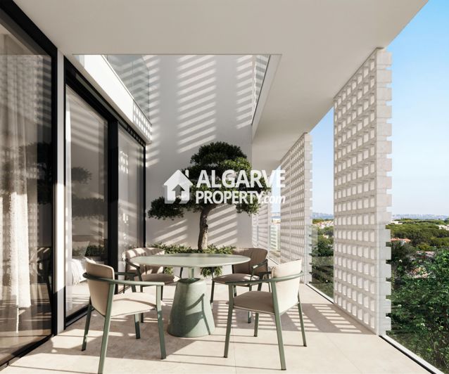 Image No.8-4 Bed Apartment for sale